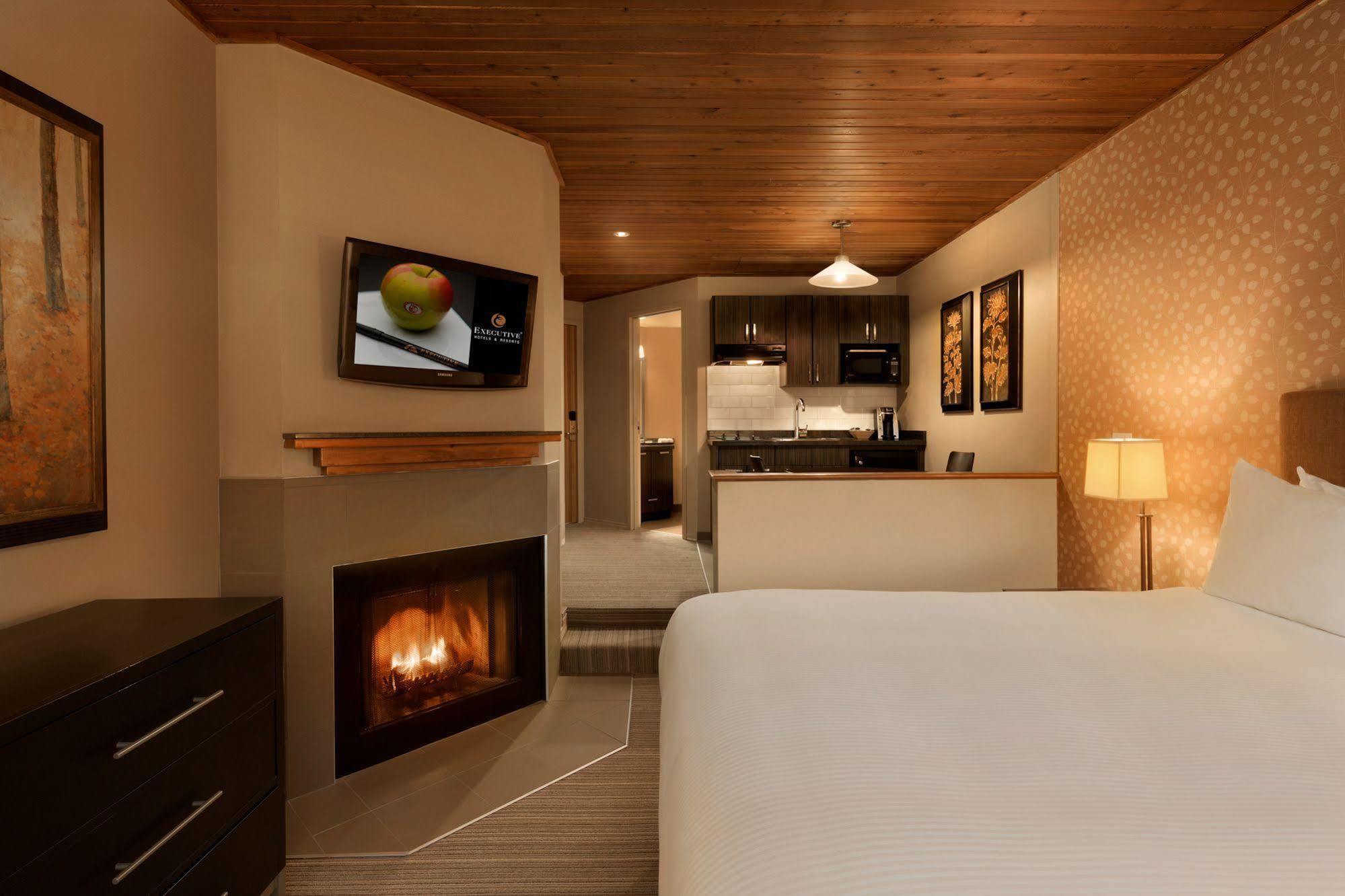 Executive Inn Whistler Exteriér fotografie