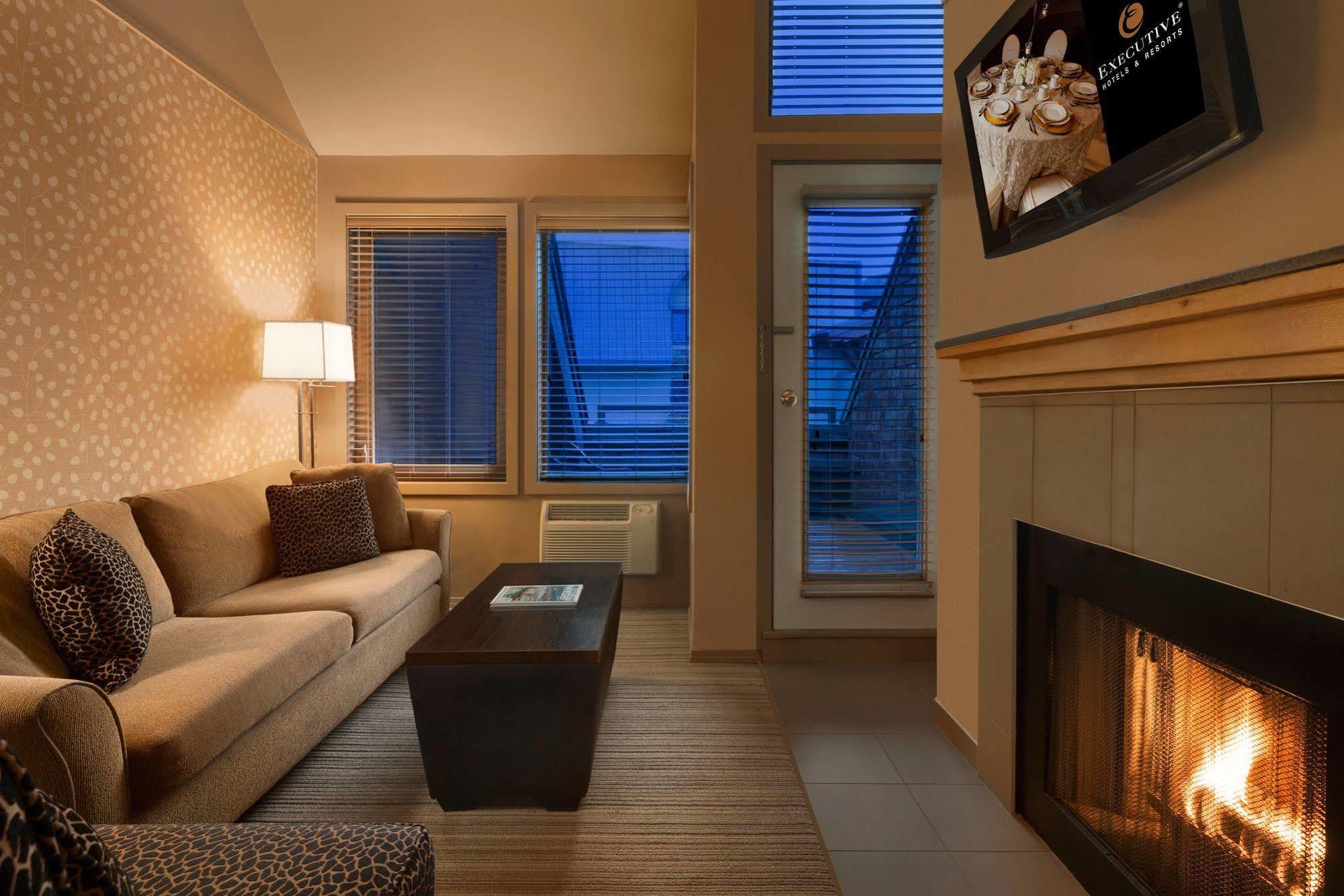 Executive Inn Whistler Exteriér fotografie
