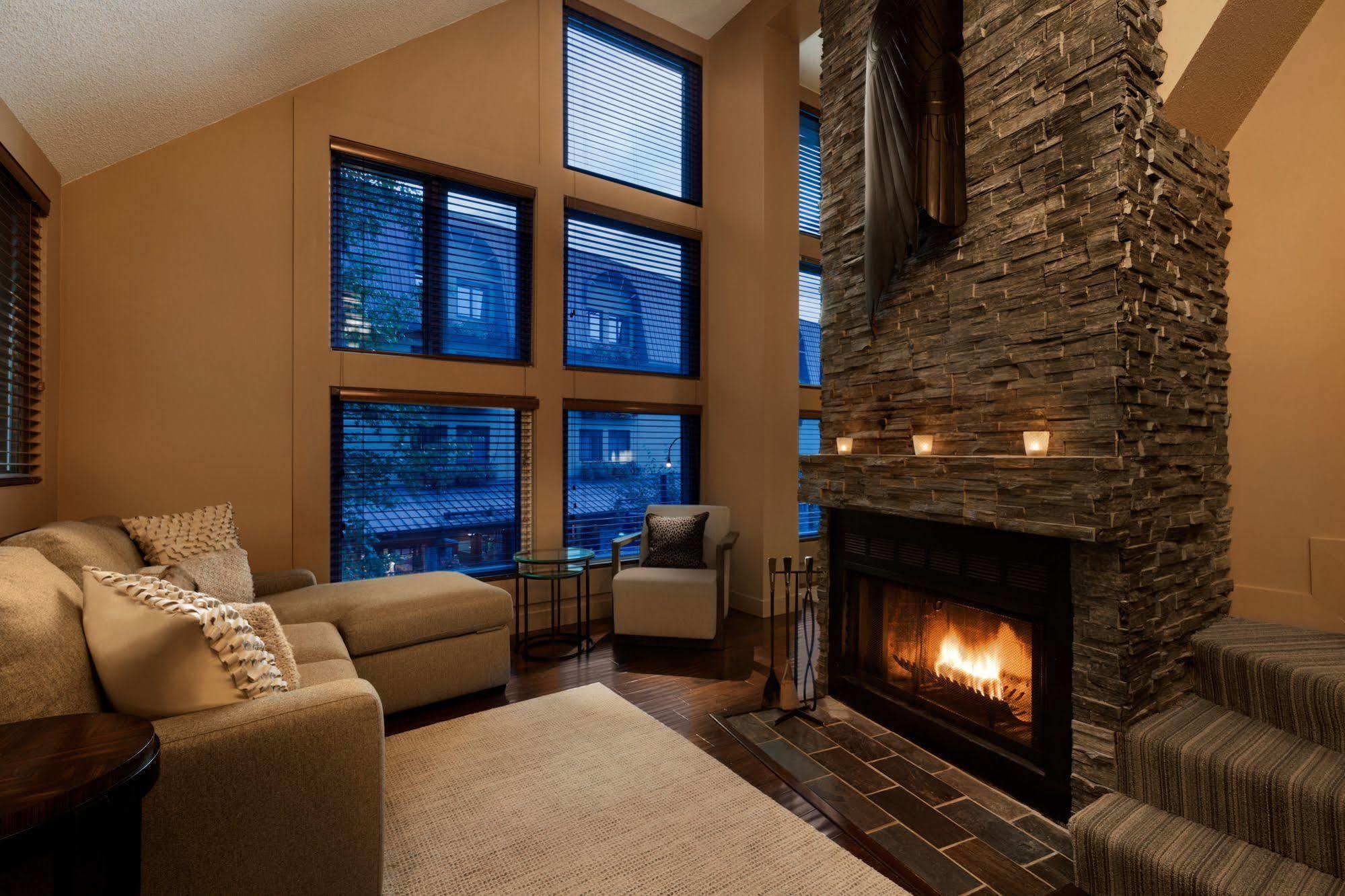 Executive Inn Whistler Exteriér fotografie